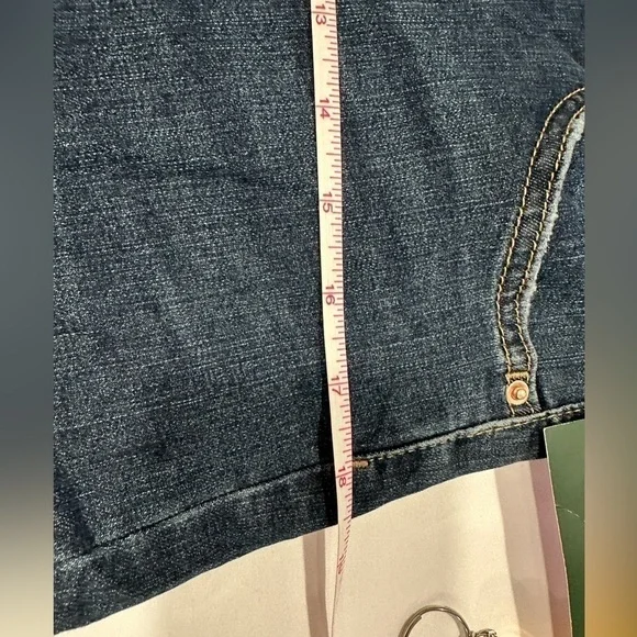 Wild Fable Dark Indigo Distressed Highest Rise Raw
Hem Skinny Jeans Size 16/33 - Picture 7 of 16